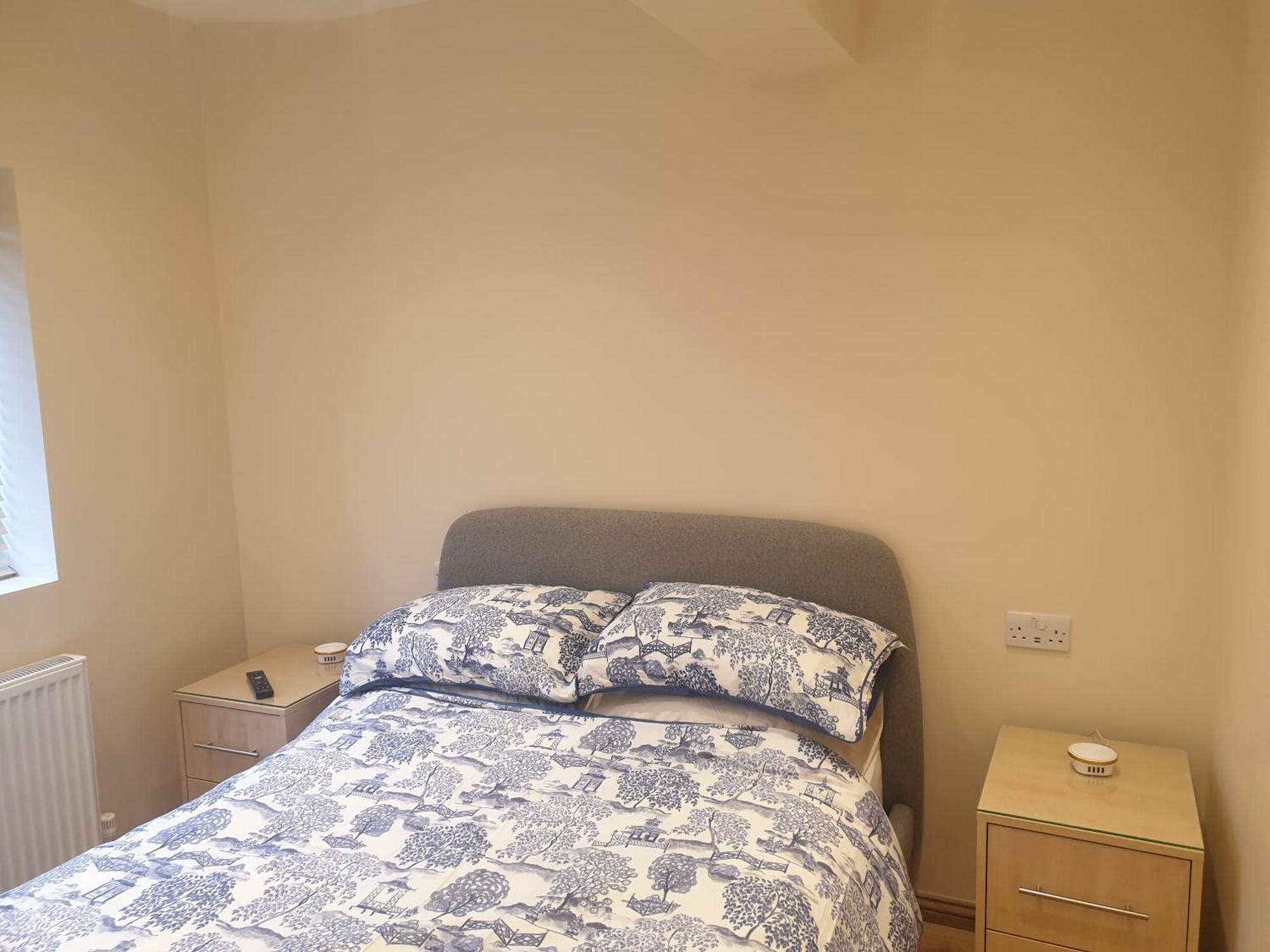 London Luxury 3 Bedroom Sleeps 8 With 3 Bathrooms 4 Mins Walk To Tube Free Parking
